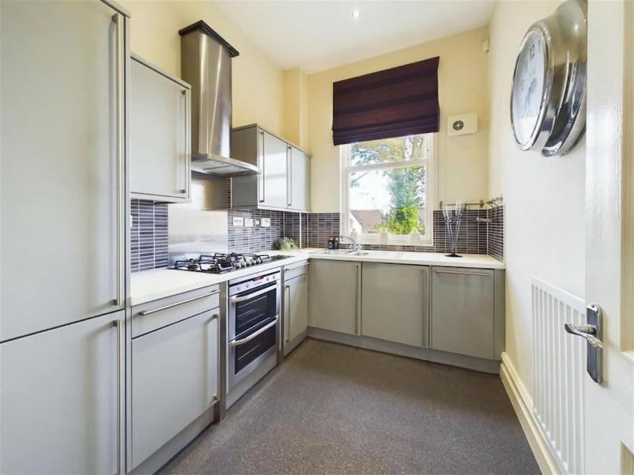 Upmarket Apartment In Ormskirk Εξωτερικό φωτογραφία